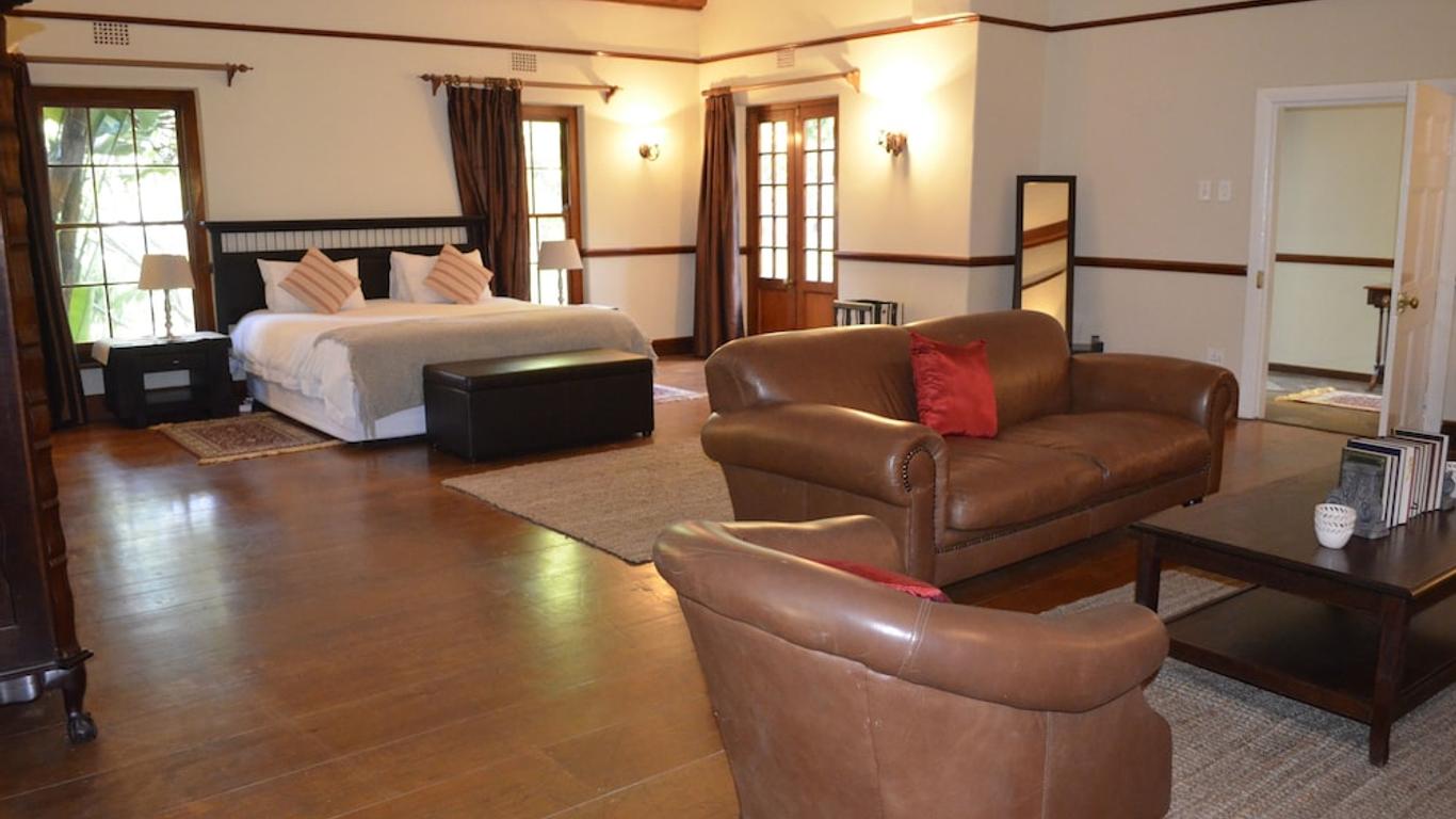 ذا كانتري جيستهاوس