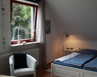 Ferienwohnung weißes Haus - Fehmarn - Schlafzimmer