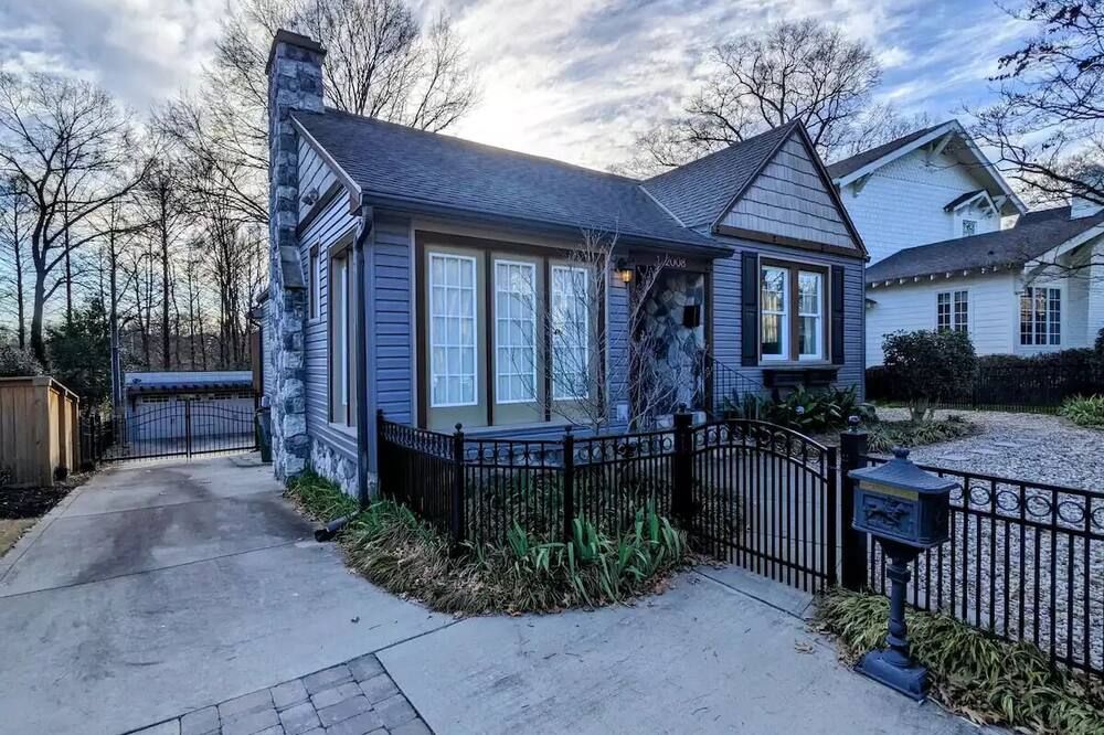 Dilworth, Walk To Atrium Health, Freedom Park, Restaurants, & Lightrail! - Charlotte - Gebäude