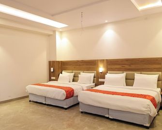 Hotel Ss Grand - Kanpur - Slaapkamer