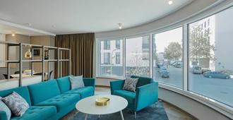 Dd Suites Serviced Apartments - Munich - Living room