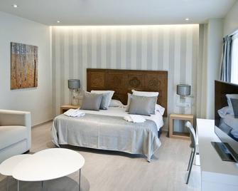 Serennia Exclusive Rooms - Barcelona - Bedroom