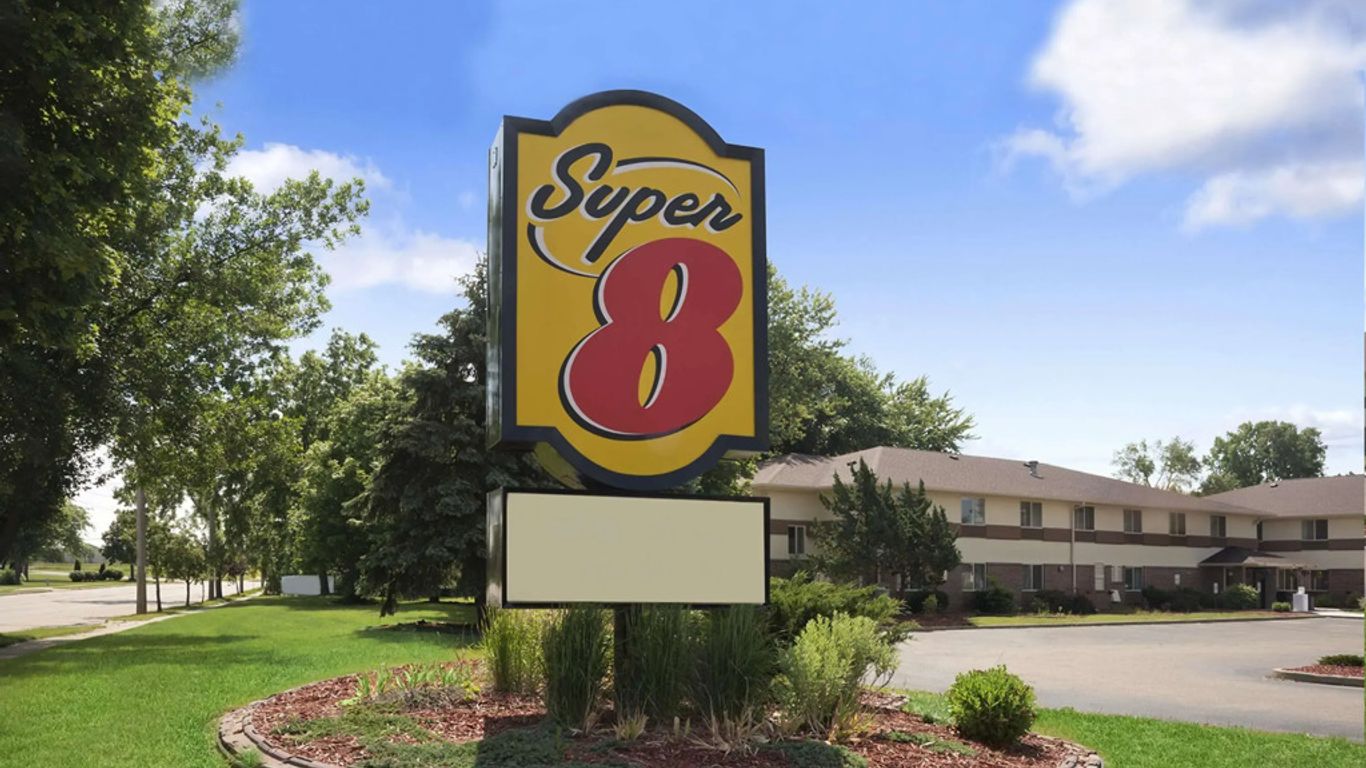 Super 8 by Wyndham Whitewater WI