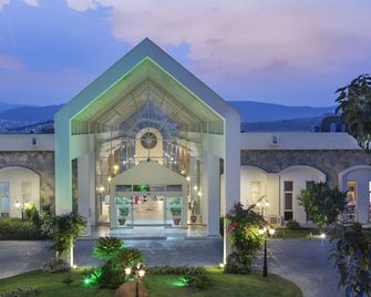 Asteria Bodrum Resort - Bodrum - Building