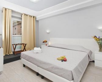 Locanda Paradiso - Genoa - Bedroom