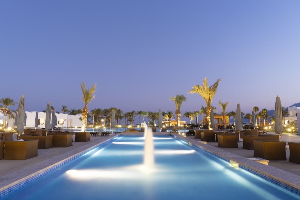 منتجع هيلتون دهب