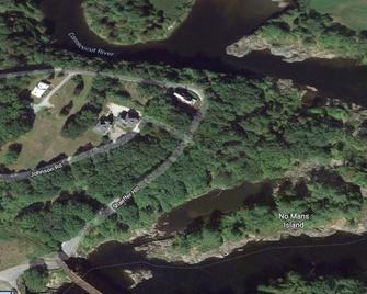Affordable Spacious Fully Equipped Studio in Vermont minutes from White Mountain - Wells River