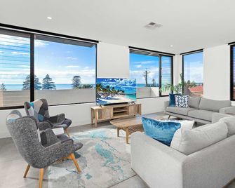 Shellharbour Seaview Luxury Escape - Shellharbour - Olohuone