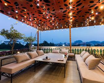 Liberty Hall Tam Coc Hotel & Villa - Ninh Binh - Balkon