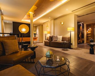 Hôtel La Bourdonnais by Inwood Hotels - פריז - לובי