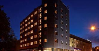 Hotel Mercure Warszawa Airport - Warsaw - Building