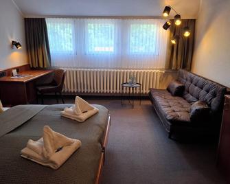 Hotel Burgblick Meißen - Meissen - Bedroom