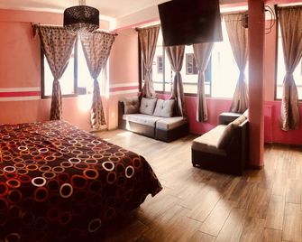 Hotel La Gran Manzana - Zacatlan - Спальня