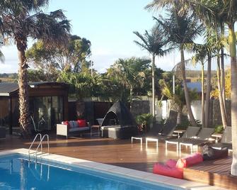 Mclaren Vale Motel & Apartments - Mclaren Vale - Piscina