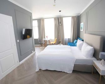 Sauna Apartment - Zollikof Aparts - Sauna & Studio Apartments - Leipzig - Bedroom