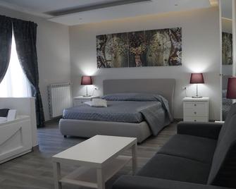 B&B Maison Grace - Peschici - Kamar Tidur