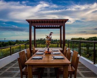 Bali Residence Villa - South Kuta - Balcony