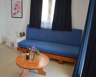 Mantraki Hotel Apartments - Agios Nikolaos - Stue
