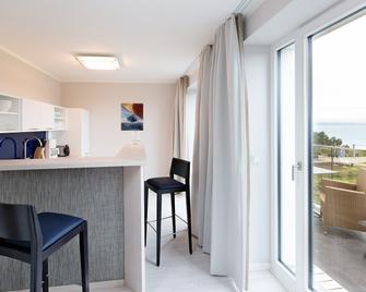 Dormero Strandhotel Rügen - Binz - Building