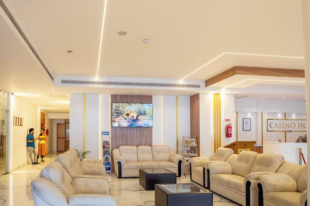 Casino Hotels Ltd - Thrissur - Recepción