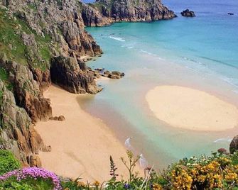 1bed Cabin Sleeps 2- Parking,fireplace,garden,pets - Lizard (Inglaterra) - Playa