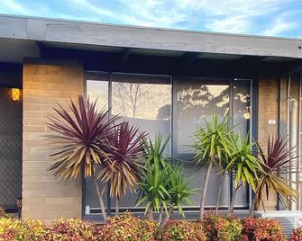 Charming Beach Home - Mornington - Bâtiment