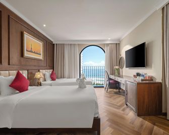 Golden Lotus Luxury Hotel Danang - Complimentary Daily Afternoon Tea - Da Nang