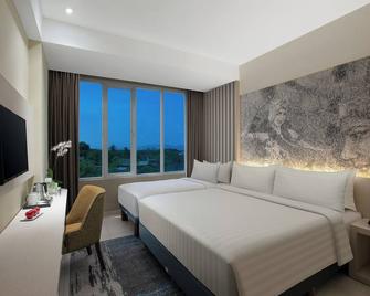 Aston Banyuwangi Hotel And Conference Center - Banyuwangi - Habitación