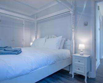 Marina View - 1 Bed Apartment - Neyland - Pembroke Dock - Schlafzimmer