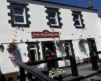 The Village Inn - Lanark - Будівля