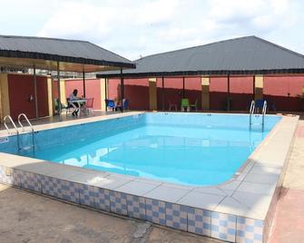 Grand Decent Hotel and Suites - Uyo - Pool