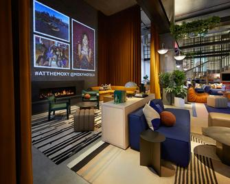 Moxy Sydney Airport - Mascot - Lounge