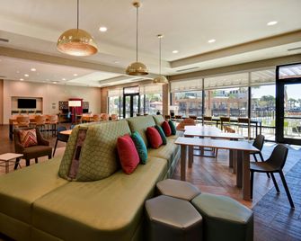 Home2 Suites by Hilton Jekyll Island - Jekyll Island - Area lounge