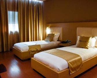 Sky 2 Hotel Tirana - Tirana