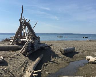 New High End Guesthouse in Warm Beach, Stanwood, WA. - Stanwood - Spiaggia