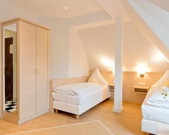 Hotel Villa Monte Vino - Potsdam - Yatak Odası