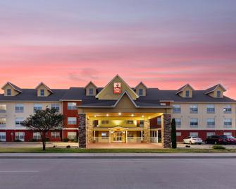 Best Western Plus Waco North - Bellmead - Edificio