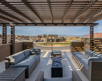 Fable House at The Ledges Resort Amenities Included! - Saint George - Balcón