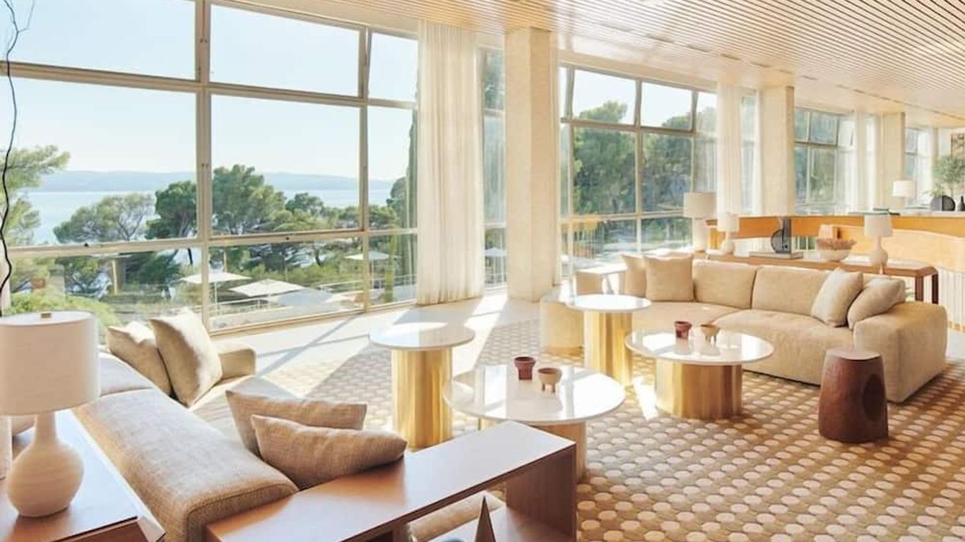 Bluesun Hotel Maestral