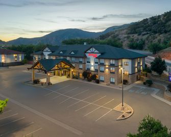 Hampton Inn Glenwood Springs - Glenwood Springs - Toà nhà