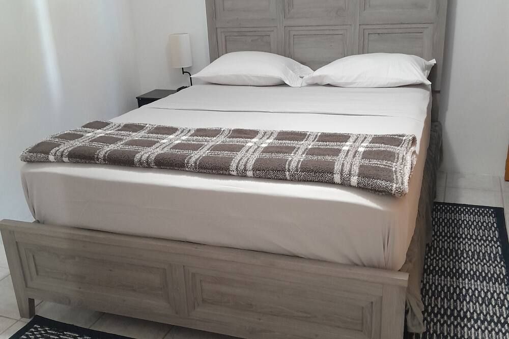 Abigail Diamond 2 bedrooms Next to Nanny Cay Marina - Road Town - Bedroom