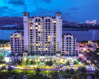 Twin Moon Bay Wehouse Hotel - Huizhou - Building