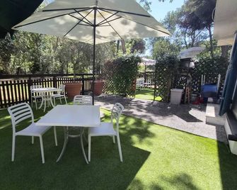 B&B Viareggio - Viareggio - Patio