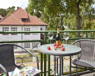 Comfort One-Bedroom Apartment - Aparthotel Troppenhaus Bansin - Heringsdorf - Balkon