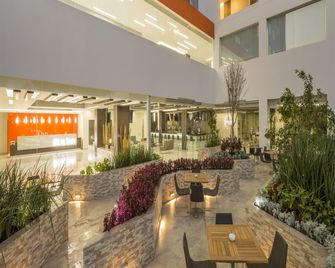Real Inn Celaya - Celaya - Lobi
