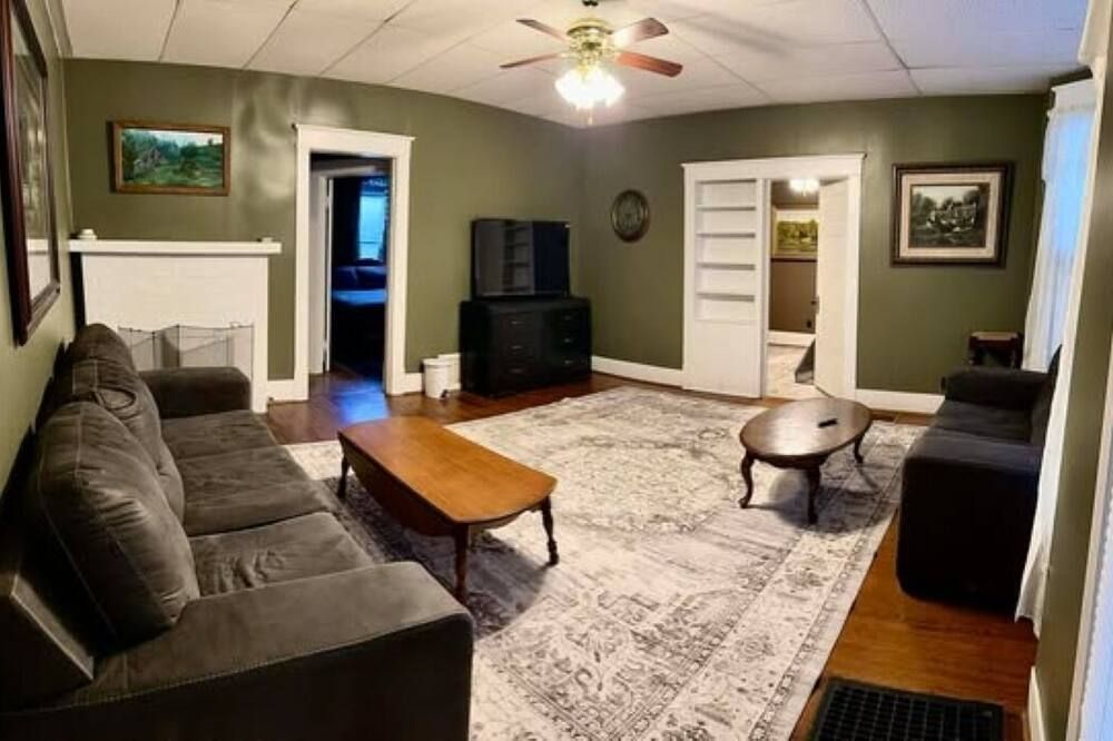 Jade Junction - Newly Remodeled 3 Br/1 Ba - Olney - Obývací pokoj