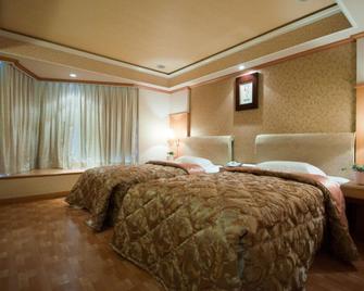 Beverly Commercial Motel - Taoyuan City