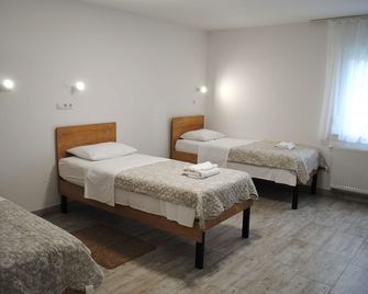 Hotel Fala Zagreb - Zagreb - Bedroom