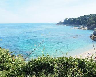 Espectacular apartamento en Calella de Palafrugell, vistas al mar - Calella de Palafrugell - Beach