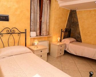 B&B Casa Magaldi - Armento - Bedroom